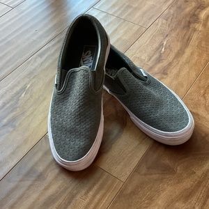 VGUC Vans Textured Slip-ons, size 8